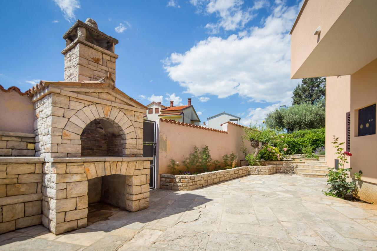 Rooms Villa Maria 로비니 외부 사진