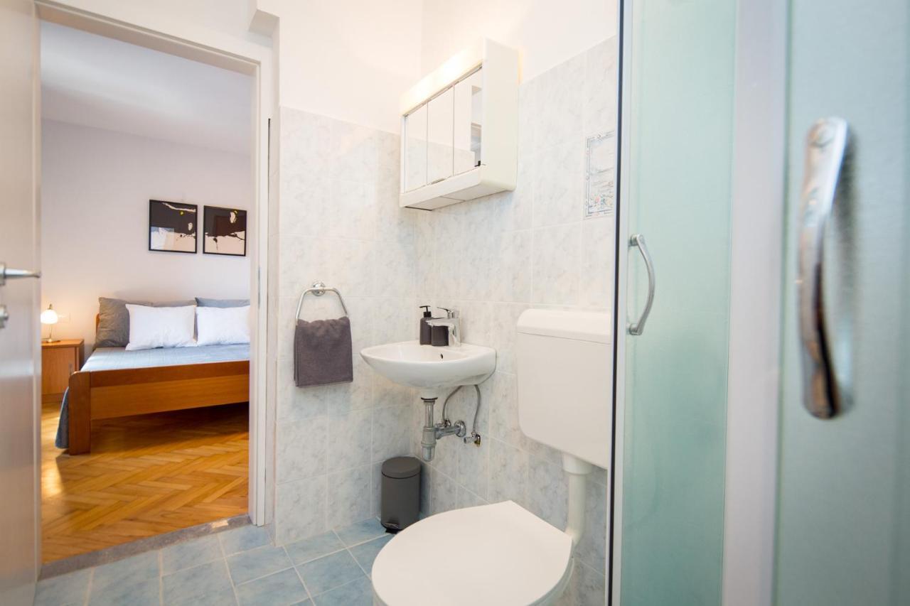Rooms Villa Maria 로비니 외부 사진